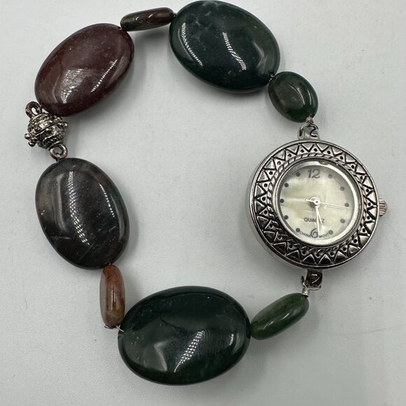 Beaded Band Watch Women Silver Tone Green Stones Magnetic Clasp New Battery - Picture 2 of 8